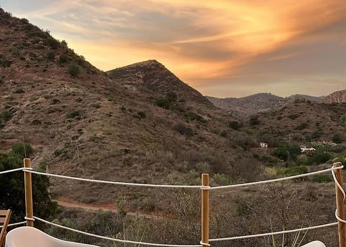 Κάμπινγκ Glamping Almendros Μάλαγα